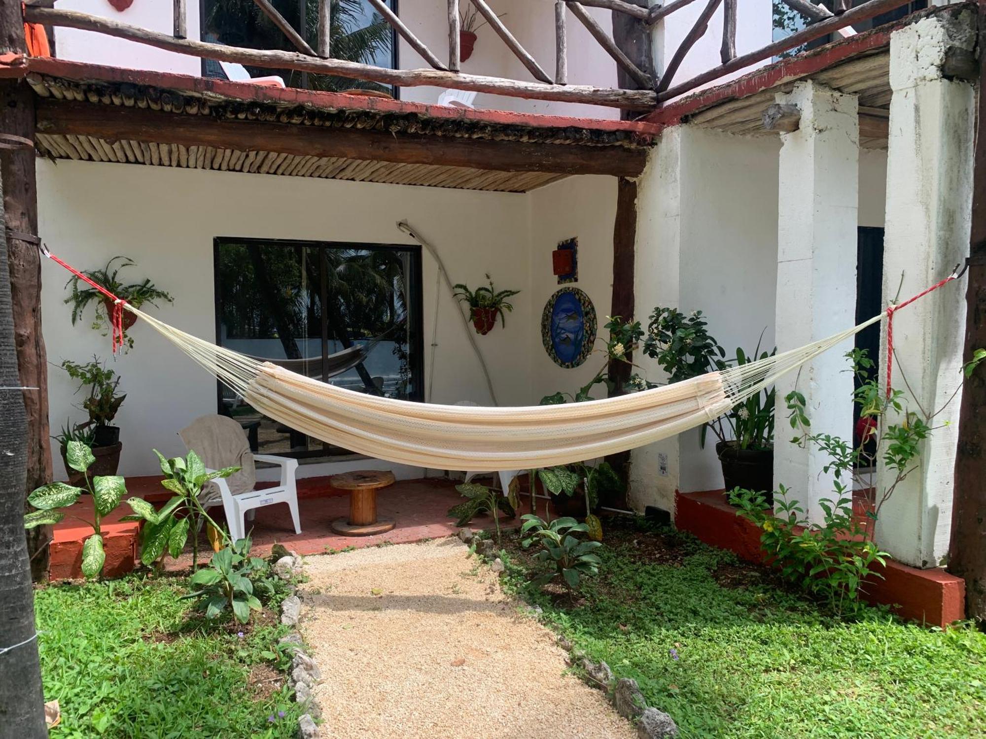 Casa Caribe 坎昆 外观 照片 Hammock in Tulum, Mexico